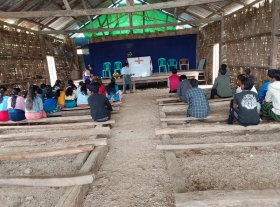 brother-Yan-Phoe-Naga-Land-mission-teaching-adult-and-children2